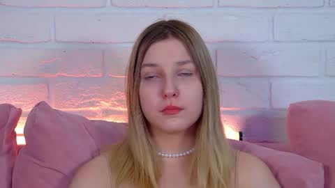 TinaBurton online show from June 2026 04:09:02 PM