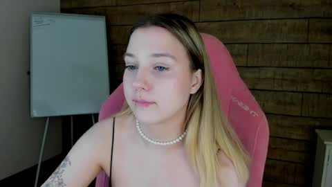 TinaBurton online show from July 2026 04:42:02 PM