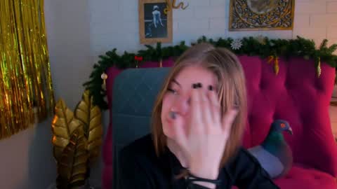 Tina Davil online show from December 2024 08:34:01 PM