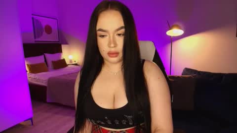 hi im curvy babyface girlie Tina online show from February 2026 08:02:02 AM