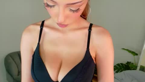 Tina online show from July 2026 02:13:01 PM