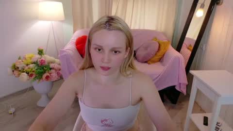 tinasiner online show from July 2026 02:02:02 PM