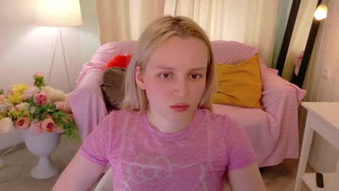 tinasiner online show from July 2026 01:54:02 PM