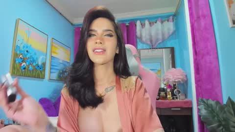 Snapshot of tinatemptsxxx chatting on January 2026 05:27:02 PM Tina Valentine online show from January 2026 05:27:02 PM