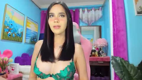 Snapshot of tinatemptsxxx chatting on February 2026 10:31:02 AM Tina Valentine online show from February 2026 10:31:02 AM