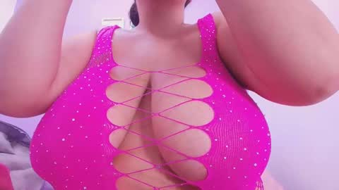 Snapshot of tinkerbell_1 chatting on February 2025 07:25:02 PM tinkerbell online show from February 2025 07:25:02 PM