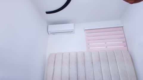 Snapshot of tinkerbell_1 chatting on January 2026 07:26:01 PM tinkerbell online show from January 2026 07:26:01 PM