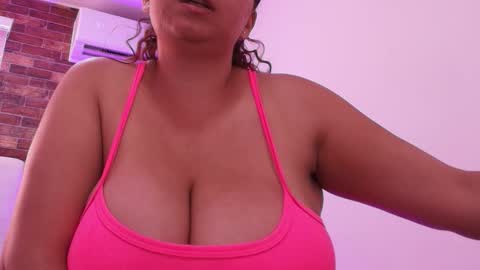 Snapshot of tinkerbell_1 chatting on March 2026 07:17:01 PM tinkerbell online show from March 2026 07:17:01 PM