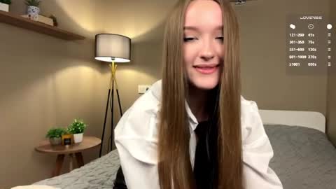 Leila online show from July 2026 03:29:01 PM