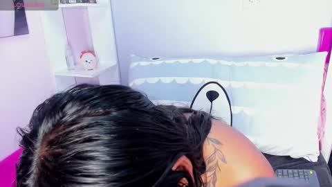 tinna noa online show from February 2026 07:45:02 AM