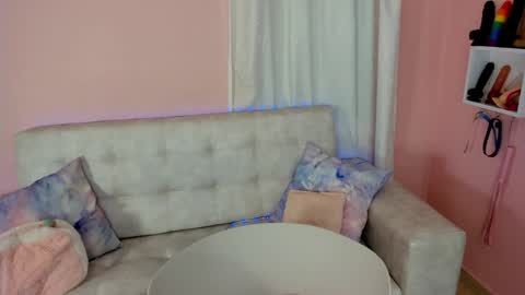 Snapshot of tiny_cora chatting on February 2025 04:36:01 PM tiny_cora online show from February 2025 04:36:01 PM