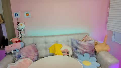 Snapshot of tiny_cora chatting on September 2025 04:22:02 PM tiny_cora online show from September 2025 04:22:02 PM