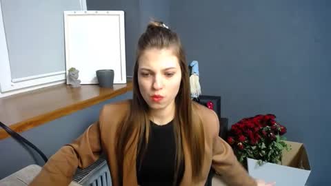 Snapshot of tiny_felicity chatting on February 2025 07:33:02 AM Gloria online show from February 2025 07:33:02 AM