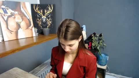 Snapshot of tiny_felicity chatting on March 2025 08:11:01 AM Gloria online show from March 2025 08:11:01 AM