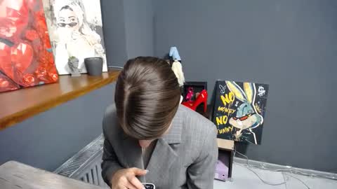 Snapshot of tiny_felicity chatting on October 2025 06:24:02 AM Gloria online show from October 2025 06:24:02 AM