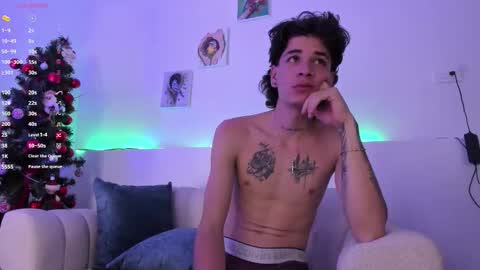 Luna  online show from January 2026 01:20:02 AM