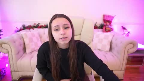 Snapshot of tinynataliee chatting on January 2026 07:46:01 AM tinynataliee online show from January 2026 07:46:01 AM