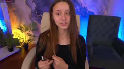 tinynataliee online show from June 2026 06:15:01 AM