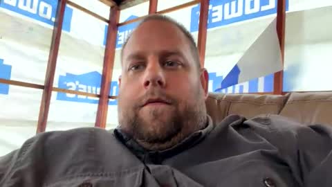 Snapshot of tipman84 chatting on May 2026 10:40:02 PM C online show from May 2026 10:40:02 PM