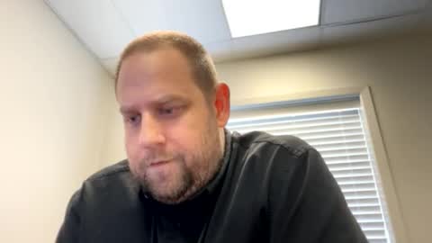Snapshot of tipman84 chatting on May 2026 04:38:01 PM C online show from May 2026 04:38:01 PM