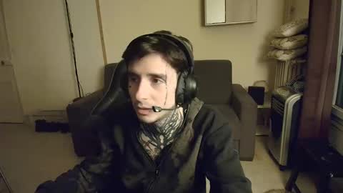 Snapshot of tiswillfuckup chatting on January 2026 06:55:01 PM tiswillfuckup online show from January 2026 06:55:01 PM