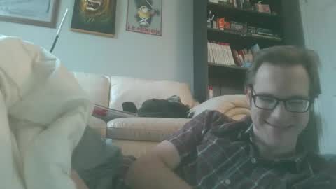 Snapshot of titlovercums chatting on December 2025 01:50:02 PM titlovercums online show from December 2025 01:50:02 PM