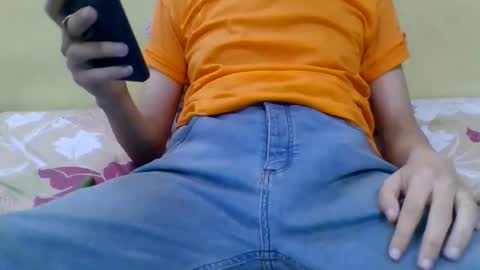 tito25111 online show from April 2026 03:35:02 AM