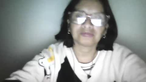 Ester online show from May 2026 09:03:01 AM
