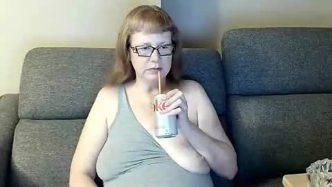 tittylandqc online show from February 2026 03:02:02 AM