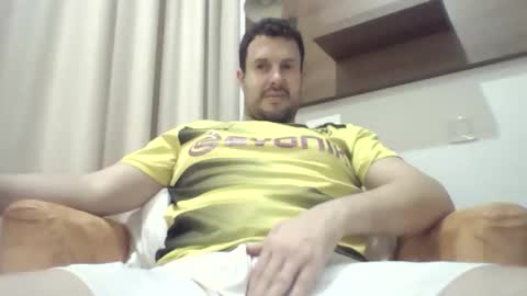 Snapshot of titusnow chatting on February 2026 08:25:02 PM titusnow online show from February 2026 08:25:02 PM