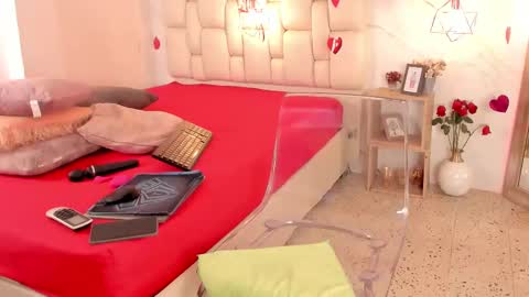 Tivizay online show from February 2025 02:22:02 PM