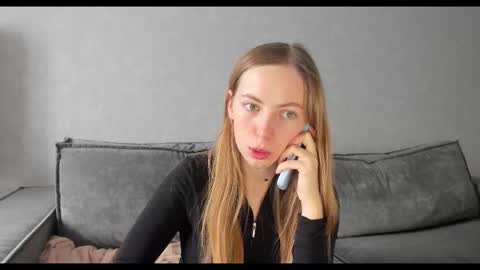 Snapshot of tixxxy chatting on November 2025 10:31:01 AM Maria online show from November 2025 10:31:01 AM