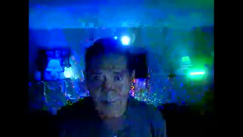 Snapshot of tkthedj chatting on September 2025 07:08:01 AM TK online show from September 2025 07:08:01 AM