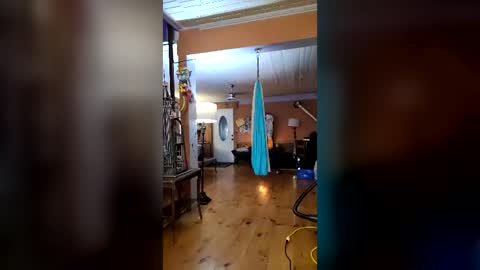 tnt_tinyntroubble online show from July 2026 01:34:01 AM