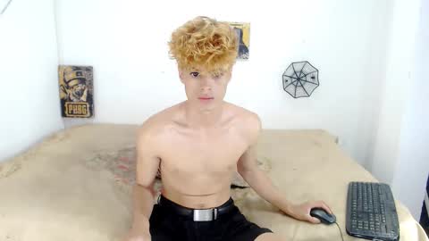 Snapshot of toadboys chatting on October 2025 07:24:01 PM David online show from October 2025 07:24:01 PM