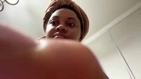 toastitoes online show from April 2026 05:58:02 AM