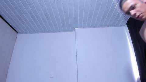 Tobias Smith  online show from May 2026 05:42:02 PM