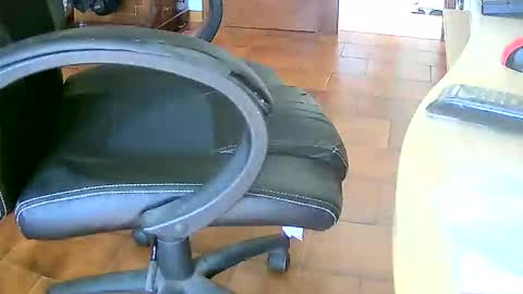 Snapshot of tobikoyuzu chatting on February 2026 02:58:02 PM Tobiko online show from February 2026 02:58:02 PM