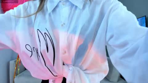 Snapshot of tobimediate chatting on February 2026 07:07:01 PM Jane online show from February 2026 07:07:01 PM