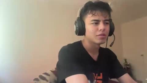 Snapshot of todd_warren chatting on July 2026 05:37:01 AM todd_warren online show from July 2026 05:37:01 AM