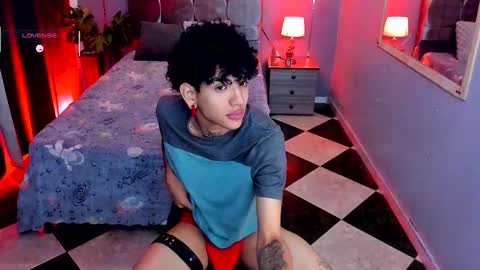 todoroki_g online show from October 2025 11:53:01 AM