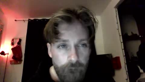 Snapshot of toffbuck chatting on February 2026 04:43:01 AM ToffBuck online show from February 2026 04:43:01 AM