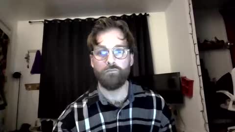 Snapshot of toffbuck chatting on March 2026 04:14:02 AM ToffBuck online show from March 2026 04:14:02 AM