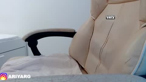 Arina online show from July 2026 12:40:01 AM