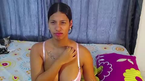 Adela y juan online show from June 2026 09:15:02 PM