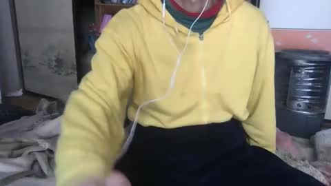 small man online show from February 2025 03:11:01 AM