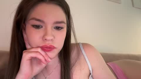 Alice  Alice -   online show from May 2026 02:23:01 PM