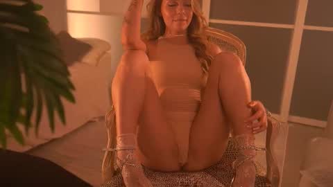 Snapshot of tokyo_n chatting on March 2025 11:14:01 PM tokyo_n online show from March 2025 11:14:01 PM