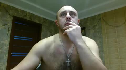 Snapshot of tolianuch chatting on January 2026 01:57:02 PM Huligan online show from January 2026 01:57:02 PM