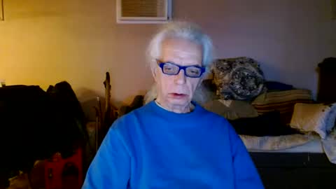 Snapshot of tom112292014 chatting on January 2025 05:34:01 AM tom112292014 online show from January 2025 05:34:01 AM